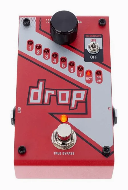 Digitech The Drop, footswitch in primo piano