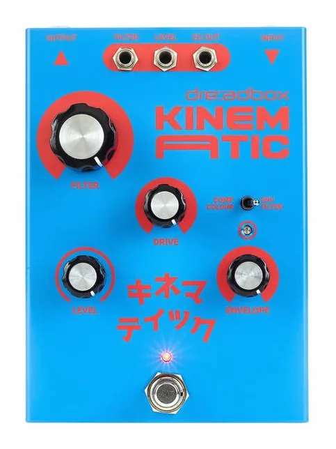 Dreadbox Kinematic, footswitch in primo piano