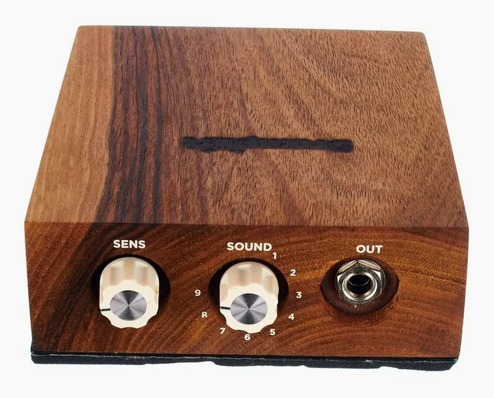 Drumport StompTech Stomp Kick Digital, footswitch in primo piano