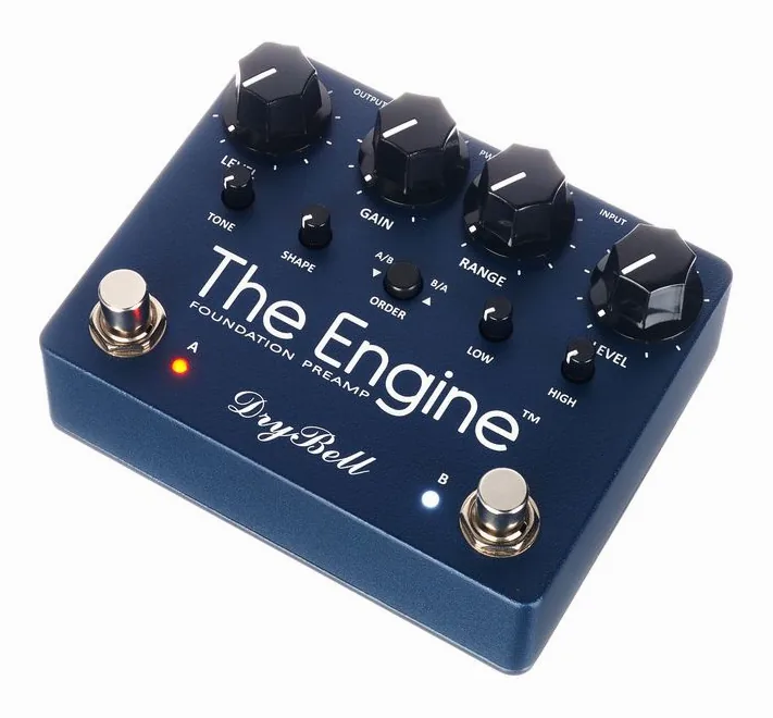 DryBell The Engine Preamp inquadrato di fronte su sfondo neutro