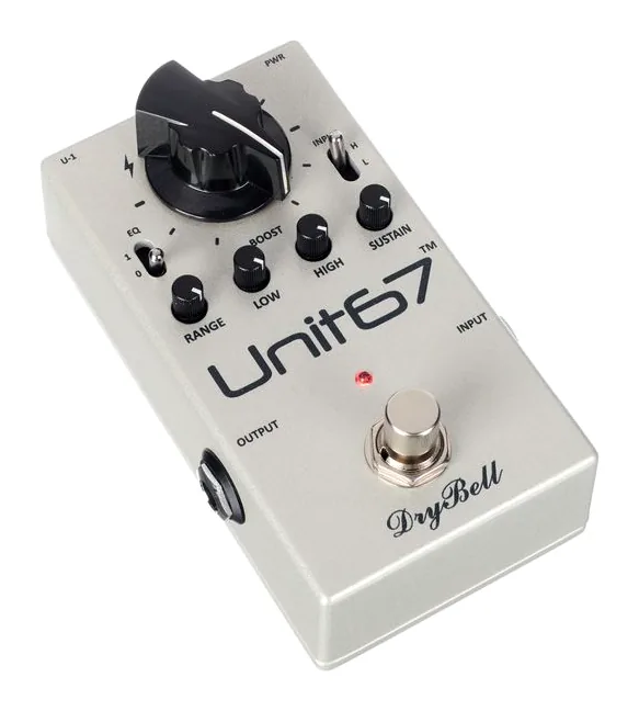 DryBell Unit67 Compressor, Boost & EQ, connettori sul retro dell'unita