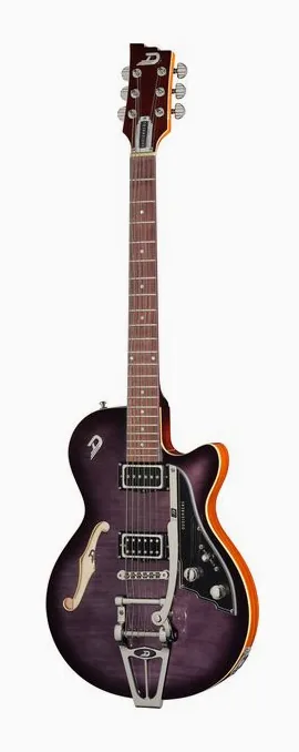Duesenberg Starplayer CBR Trans Black inquadrato di fronte su sfondo neutro