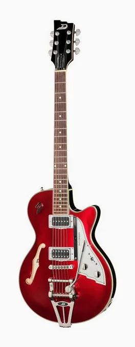Duesenberg Starplayer TV Balboa Pearl Red visto di fronte