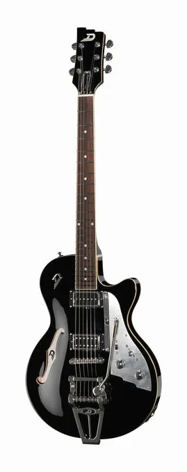 Duesenberg Starplayer TV Plus BK in primo piano frontale