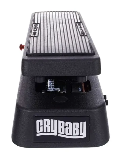 Dunlop Crybaby 95Q, connettori sul retro dell'unita