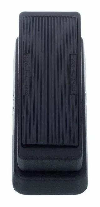 Dunlop Crybaby Classic GCB95 F, footswitch in primo piano