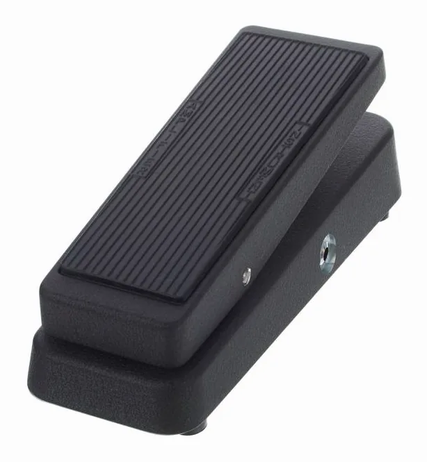 Dunlop Crybaby GCB95, footswitch in primo piano