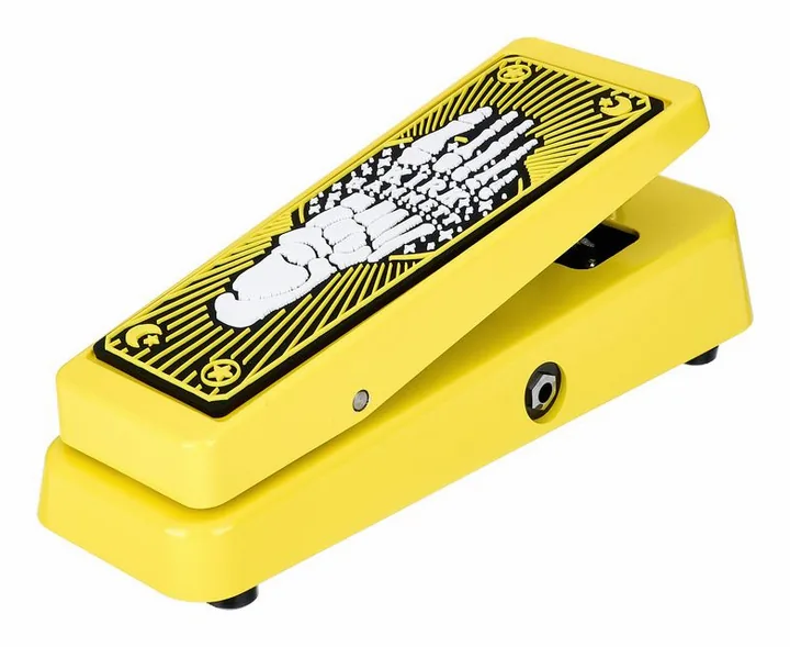 Dunlop Kirk Hammett Cry Baby Wah, connettori sul retro dell'unita