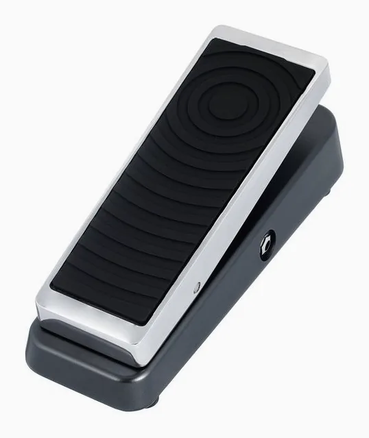 Dunlop Zakk Wylde Cry Baby Wah fotografato frontalmente