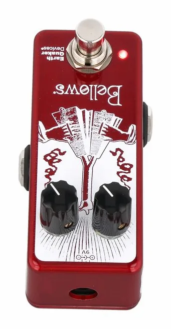 EarthQuaker Devices Bellows Fuzz Driver LTD., ingressi e uscite laterali