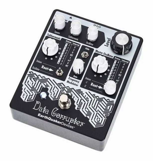 EarthQuaker Devices Data Corrupter in primo piano frontale
