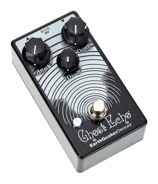 EarthQuaker Devices Ghost Echo V3 Reverb, connettori sul retro dell'unita