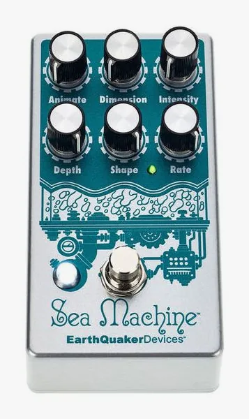 EarthQuaker Devices Sea Machine V3, connettori sul retro dell'unita