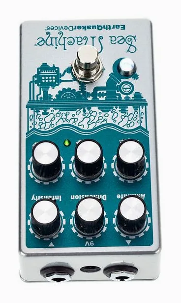 EarthQuaker Devices Sea Machine V3, connettori sul retro dell'unita