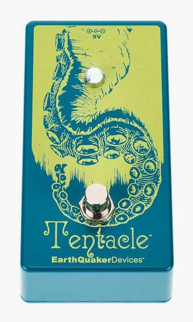 EarthQuaker Devices Tentacle V2 Analog Octave Up, footswitch in primo piano