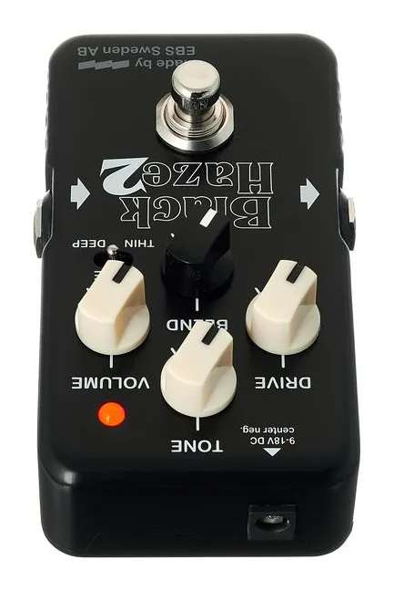 EBS Black Haze 2, led e interruttore a pedale