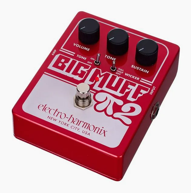 Electro Harmonix Big Muff 2 Fuzz w/ Tone Wicker visto di fronte
