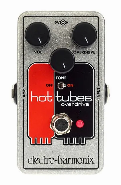 Electro Harmonix Hot Tubes Nano, footswitch in primo piano