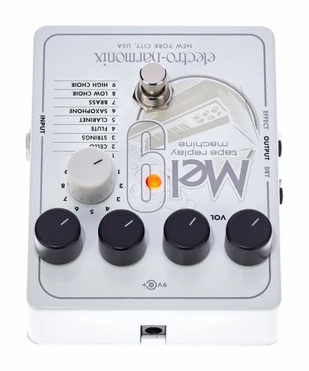 Electro Harmonix MEL9 Tape Replay Machine, ingressi e uscite laterali