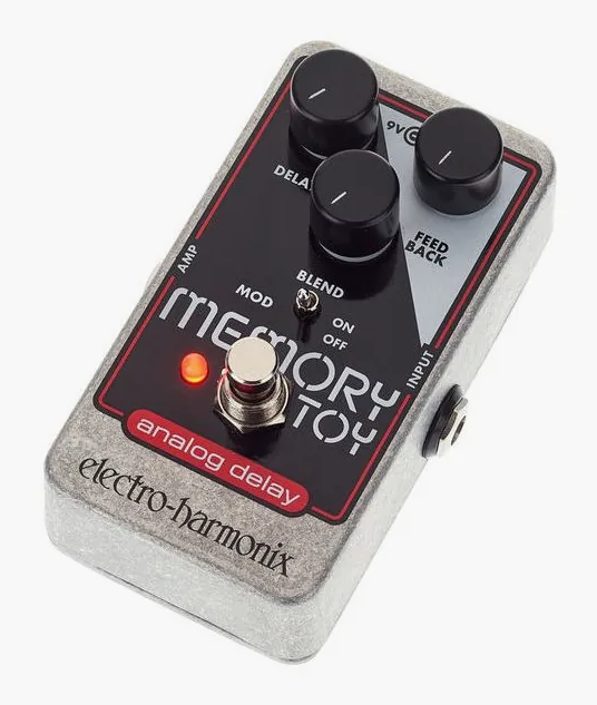 Electro Harmonix Memory Toy in primo piano frontale