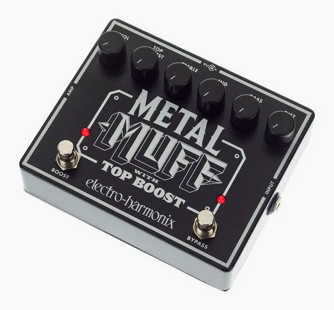 Electro Harmonix Metal Muff/ Top Boost inquadrato di fronte su sfondo neutro