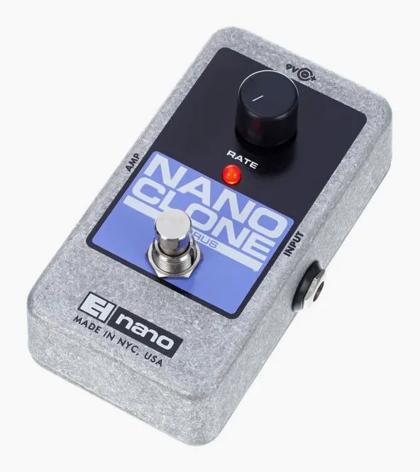 Electro Harmonix Nano Clone in primo piano frontale