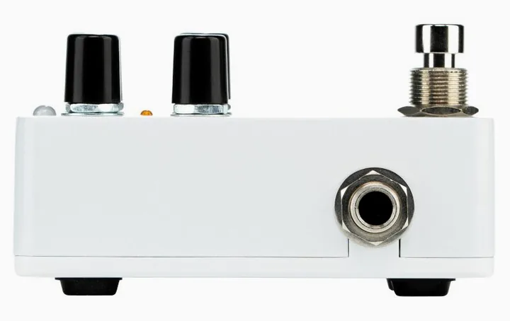 Electro Harmonix Pico 360+ Looper, footswitch in primo piano