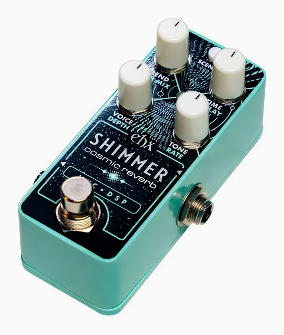 Electro Harmonix Pico Shimmer Reverb inquadrato di fronte su sfondo neutro