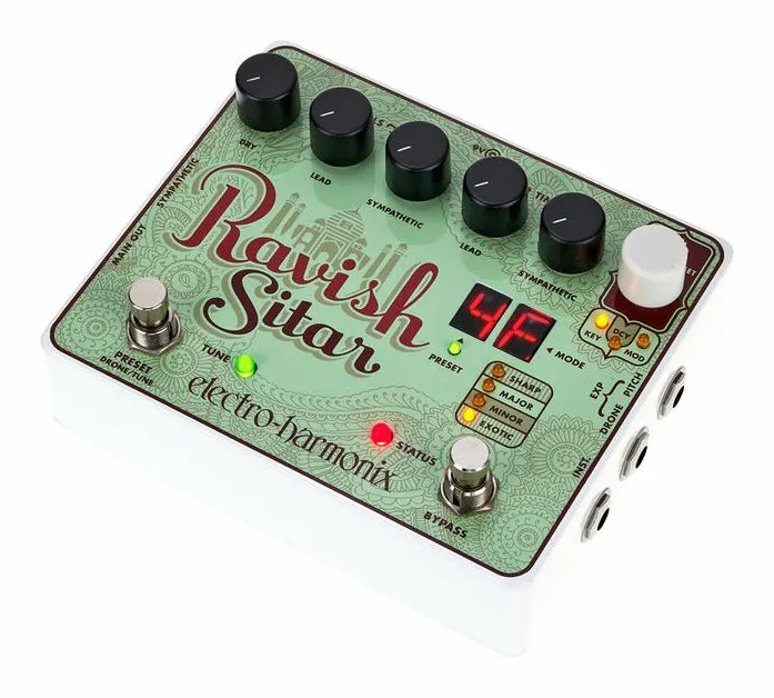 Electro Harmonix Ravish Sitar fotografato frontalmente
