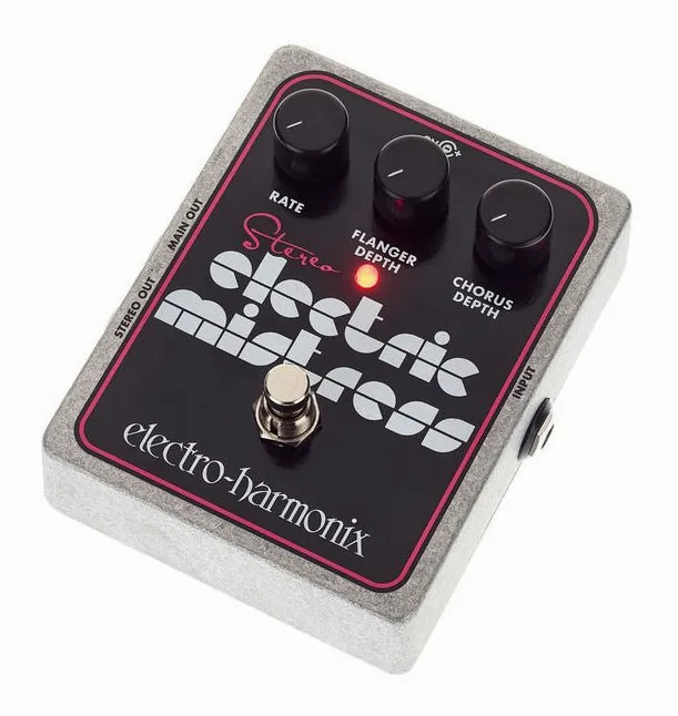 Electro Harmonix Stereo Electric Mistress fotografato frontalmente