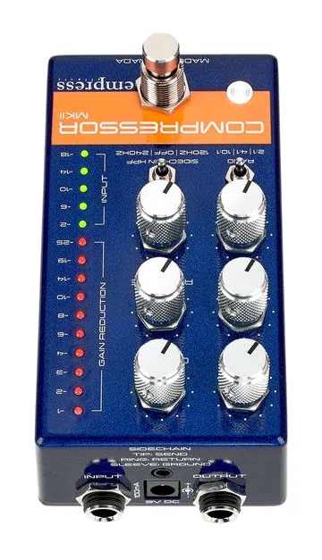 Empress Effects Compressor MKII Blue, grafica del pannello superiore