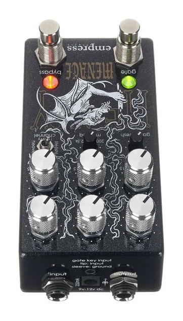 Empress Effects Heavy Menace, manopole viste dall'alto