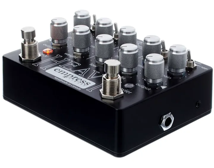 Empress Effects Heavy, ingressi e uscite laterali