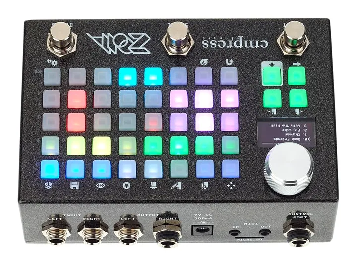 Empress Effects ZOIA, connettori sul retro dell'unita