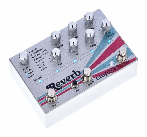 Empress Effects Reverb, connettori sul retro dell'unita