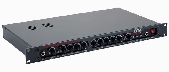 Engl E530, logo e finiture del pannello frontale
