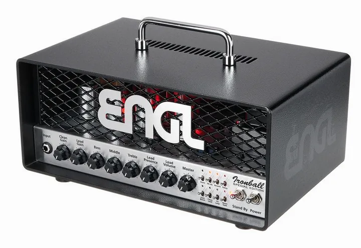 Engl E606 Ironball Head 20 SE inquadrato di fronte su sfondo neutro