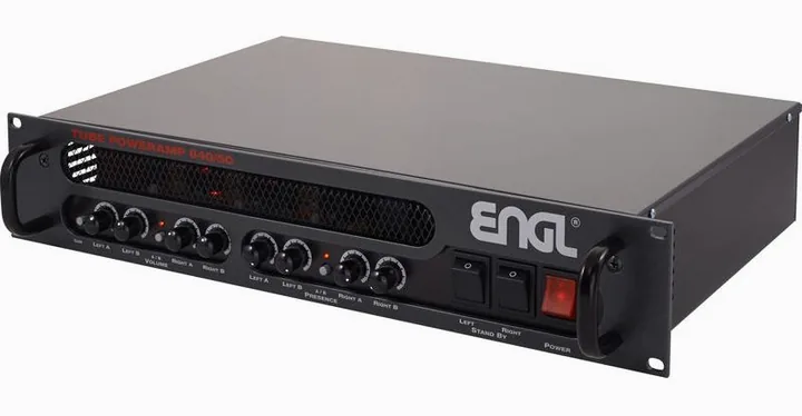 Engl E840/50 Poweramp fotografato frontalmente