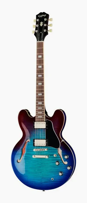 Epiphone ES-335 Figured Blueberry Burst inquadrato di fronte su sfondo neutro