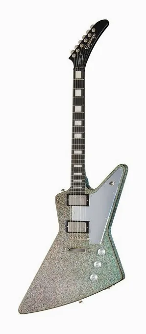 Epiphone Lzzy Hale Explorer Custom BDHS in primo piano frontale