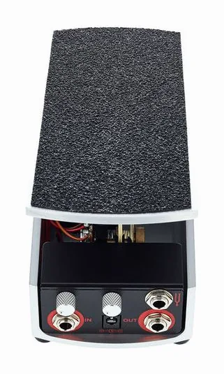 Ernie Ball MVP Most Valuable Pedal, connettori sul retro dell'unita
