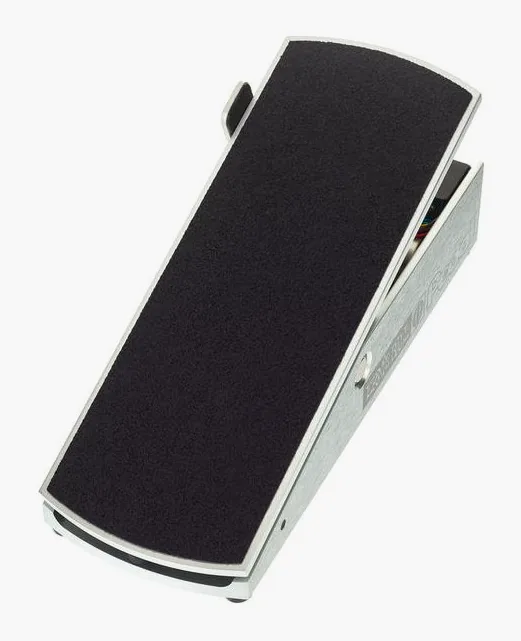 Ernie Ball Volume Pedal 500K, ingressi e uscite laterali