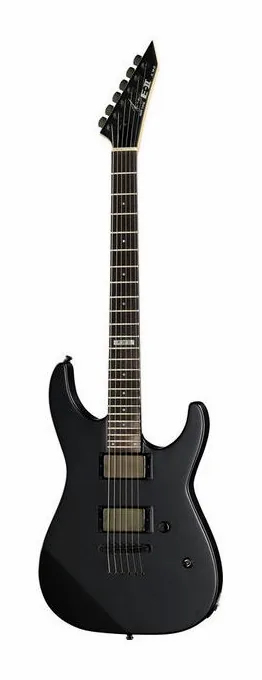 ESP E-II Parkway Drive Jeff Ling fotografato frontalmente