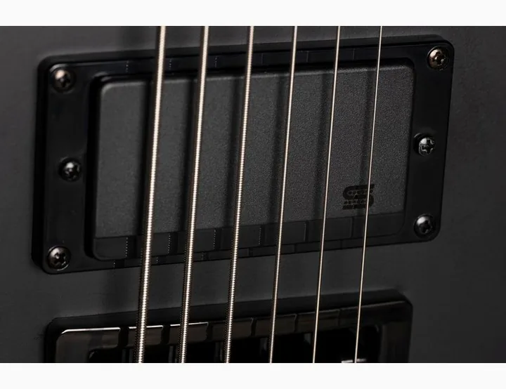 ESP LTD M-6B ET Black Metal II, paletta con meccaniche e logo