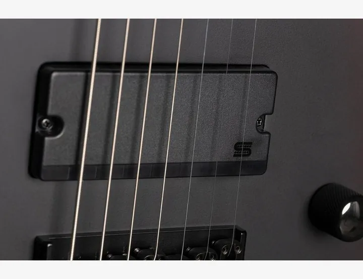 ESP LTD M-7B HT Black Metal II, selettore pickup e jack di uscita