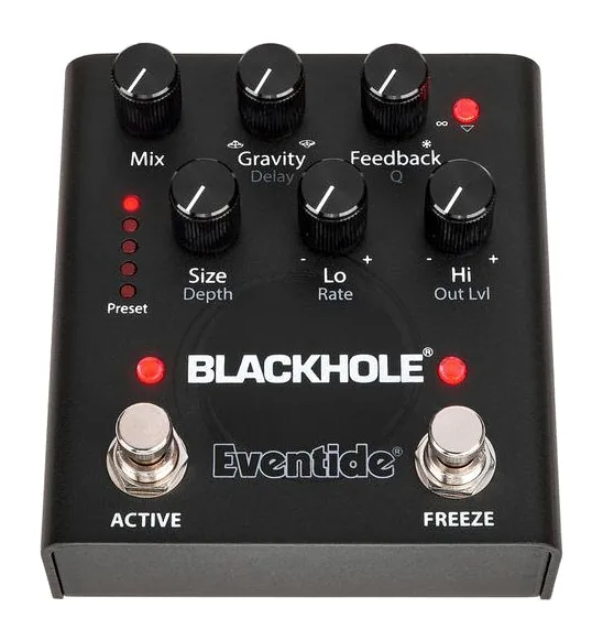 Eventide Blackhole Reverb Effectpedal, led e interruttore a pedale