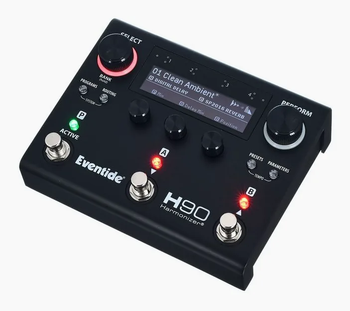 Eventide H90 Harmonizer Dark LTD inquadrato di fronte su sfondo neutro