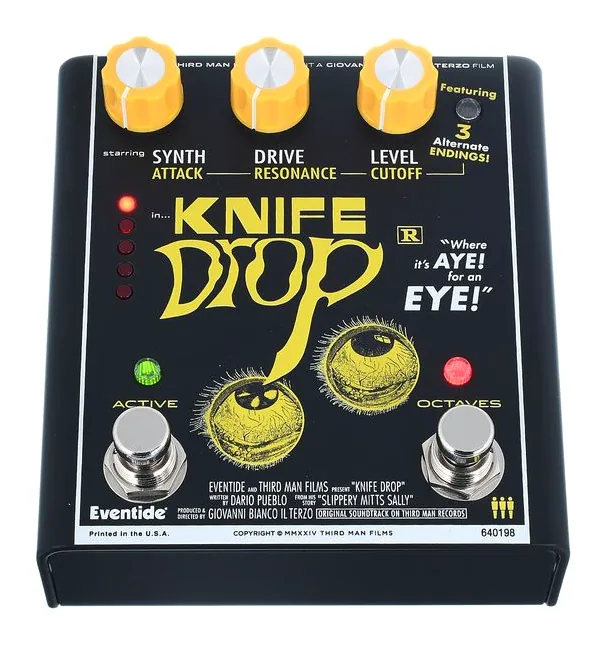 Eventide Knife Drop Fuzz, footswitch in primo piano