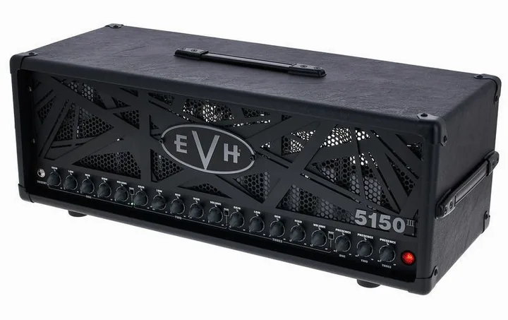 Evh 5150 III Stealth 100W Head inquadrato di fronte su sfondo neutro