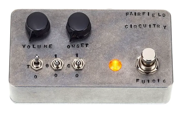 Fairfield Circuitry The Unpleasant Surprise, connettori sul retro dell'unita